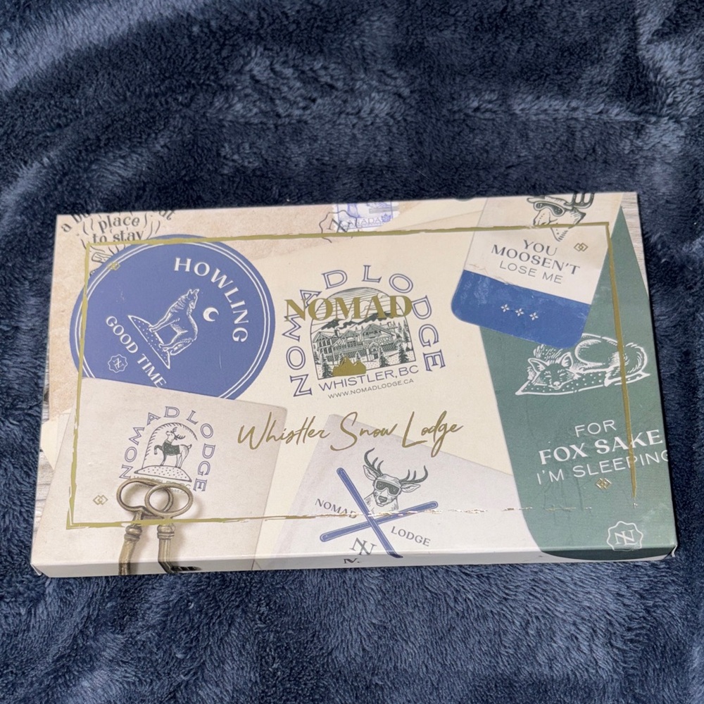 Nomad Lodge Whistler Snow Lodge Palette